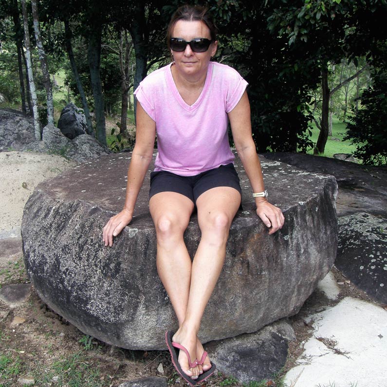 sandra skodnik sculptor brisbane queensland